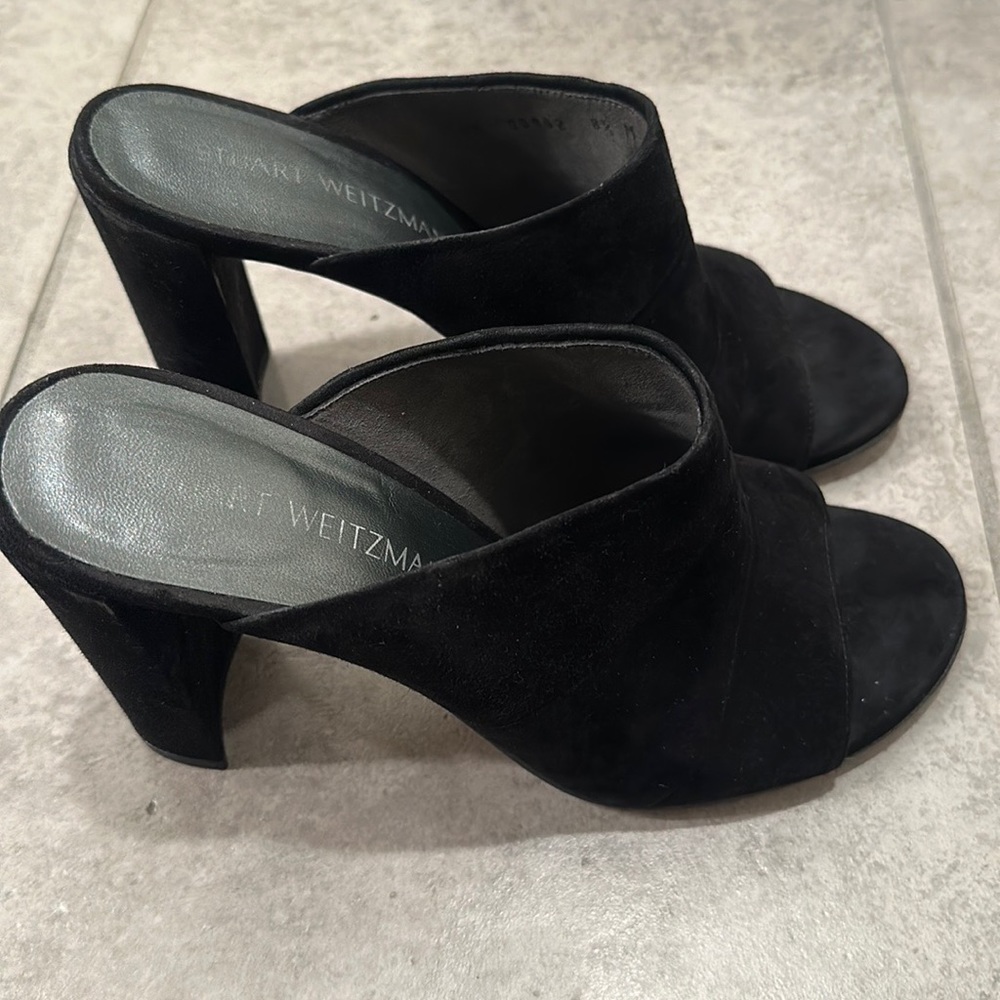 Stuart Weitzman Sequel Black Suede Mule Sandal - Picture 10 of 11